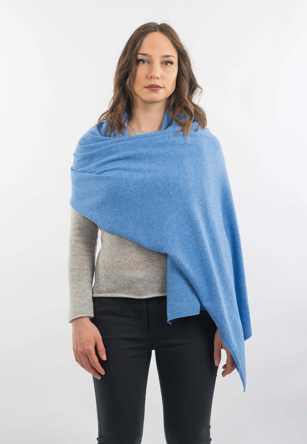 Шарф Dalle Piane Cashmere, синий
Шарф Dalle Piane Cashmere, синий