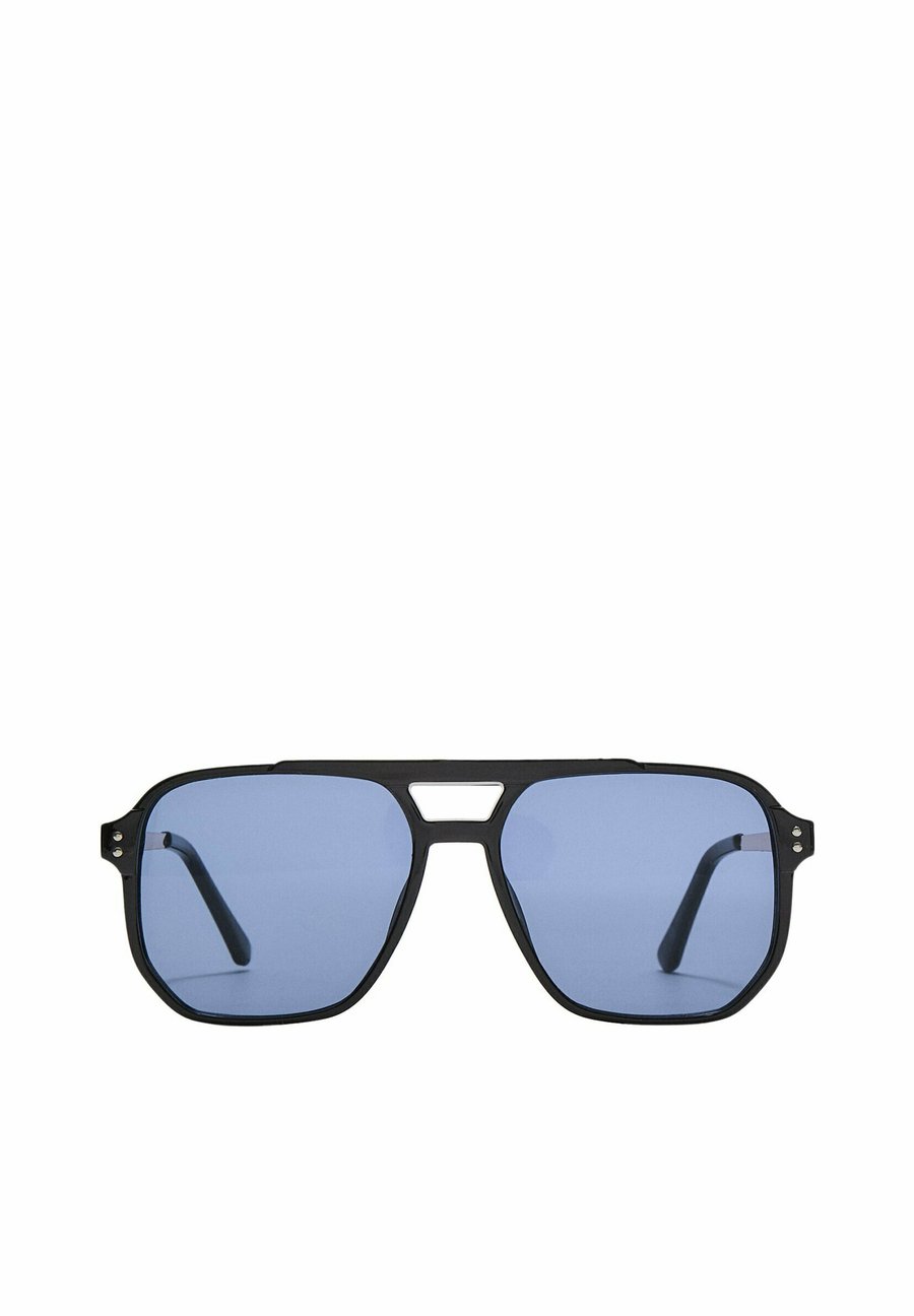 Солнцезащитные очки Stradivarius RETRO, Light Blue
Солнцезащитные очки Stradivarius RETRO, Light Blue