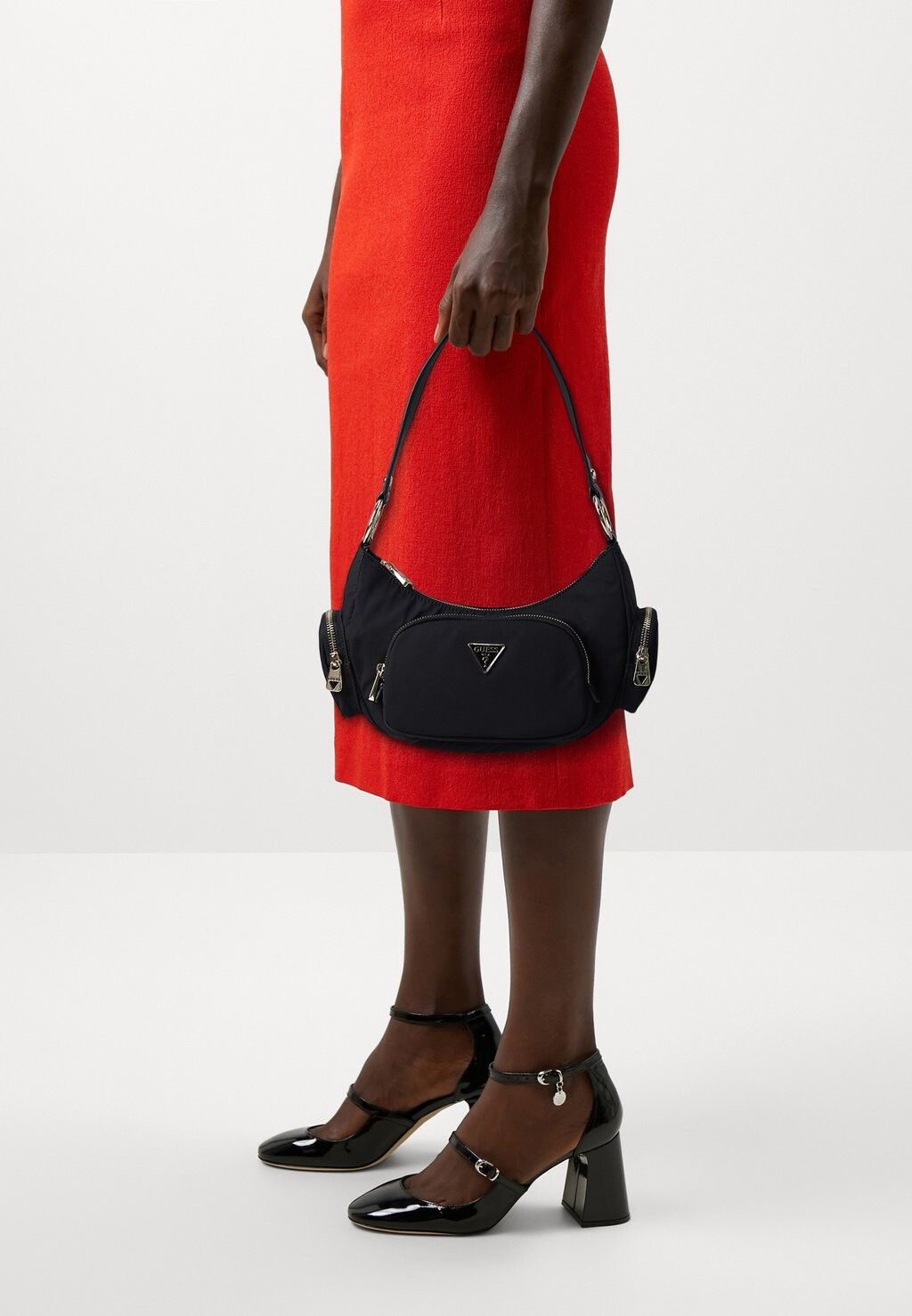 Сумочка GEMMA Guess, черный
Сумочка GEMMA Guess, черный