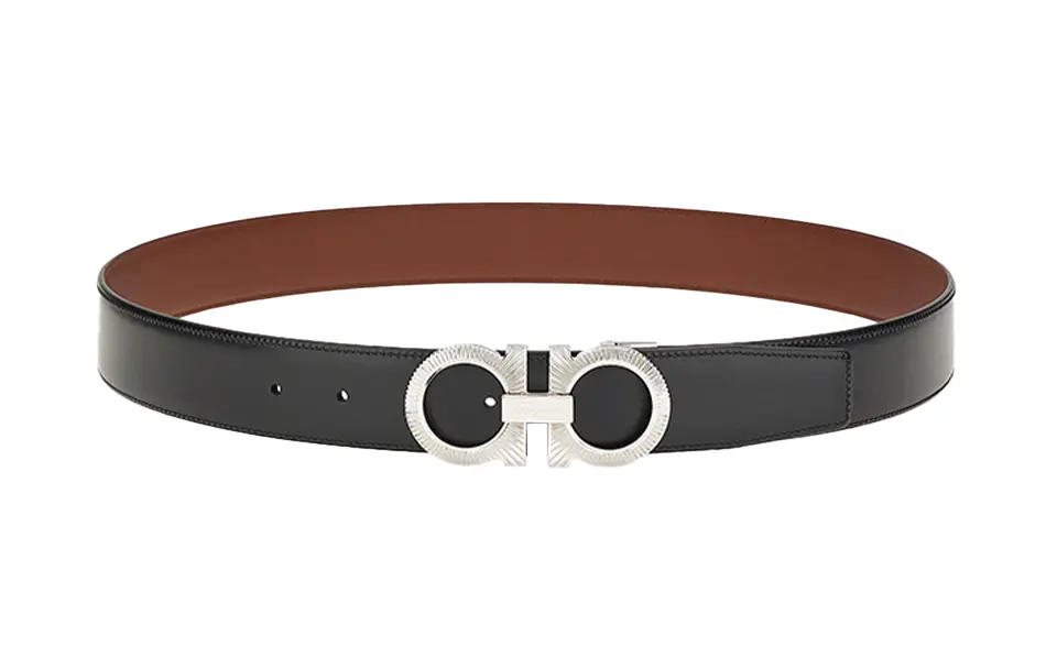 Реверсивный и регулируемый пояс Gancini Ferragamo, черный
Реверсивный и регулируемый пояс Gancini Ferragamo, черный