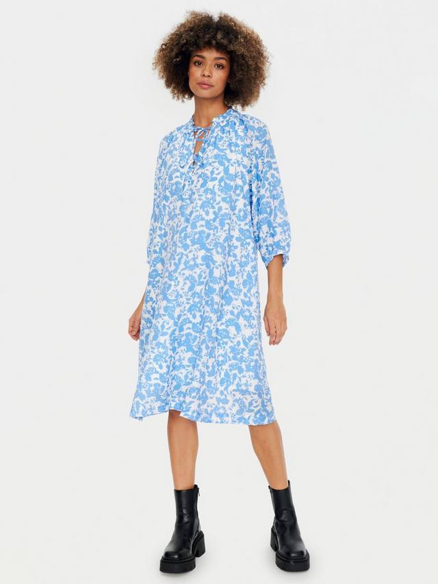 Платье-комбинация с абстрактным цветочным принтом daphne Saint Tropez, цвет Ultramarine
Платье-комбинация с абстрактным цветочным принтом daphne Saint Tropez, цвет Ultramarine