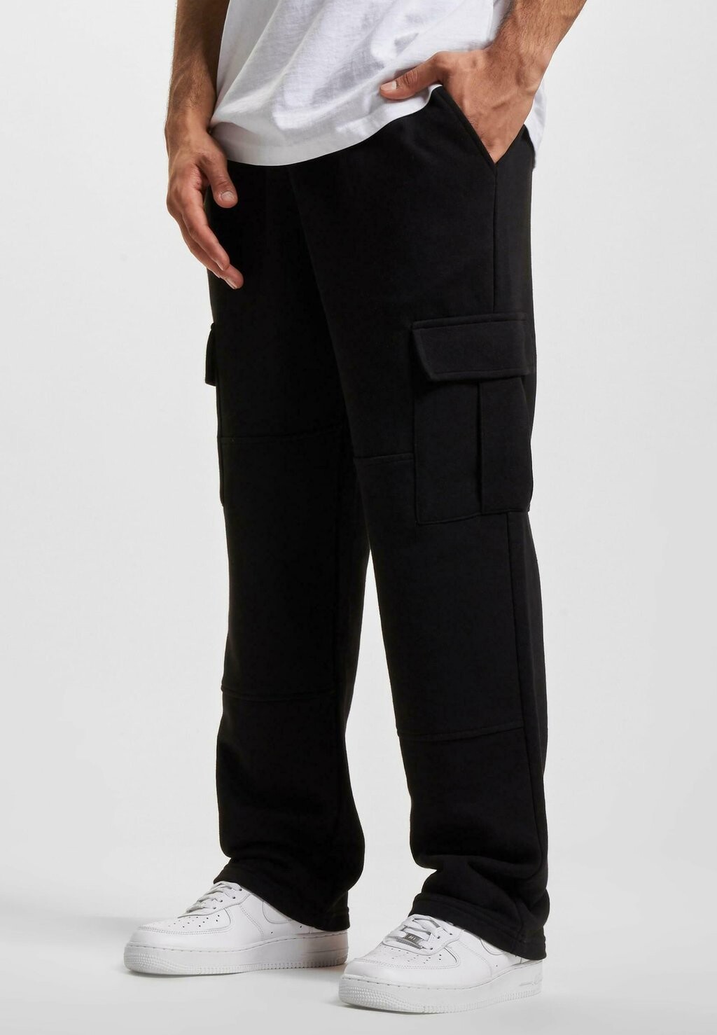 Брюки карго ACTIVE DEF, черный
Брюки карго ACTIVE DEF, черный