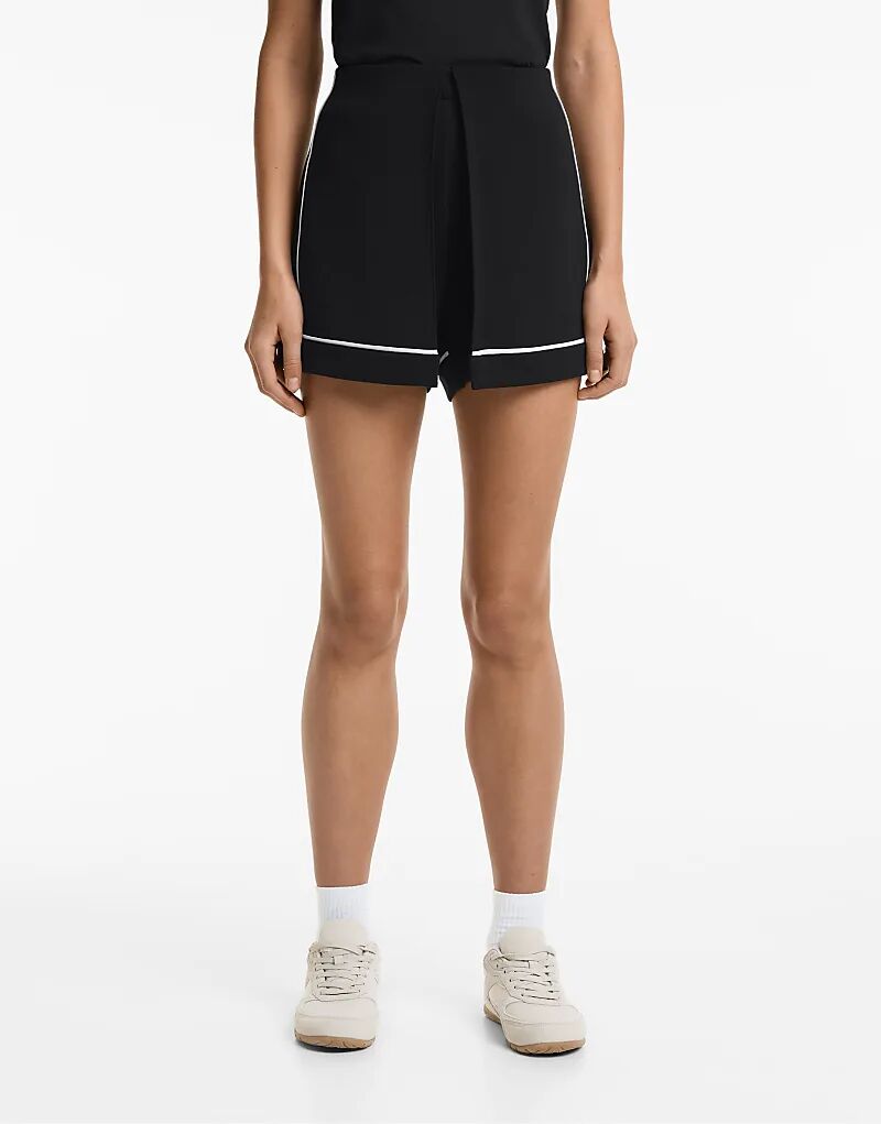 Юбка-брюки Oysho из мягкого модала с окантовкой черного цвета
Юбка-брюки Oysho из мягкого модала с окантовкой черного цвета