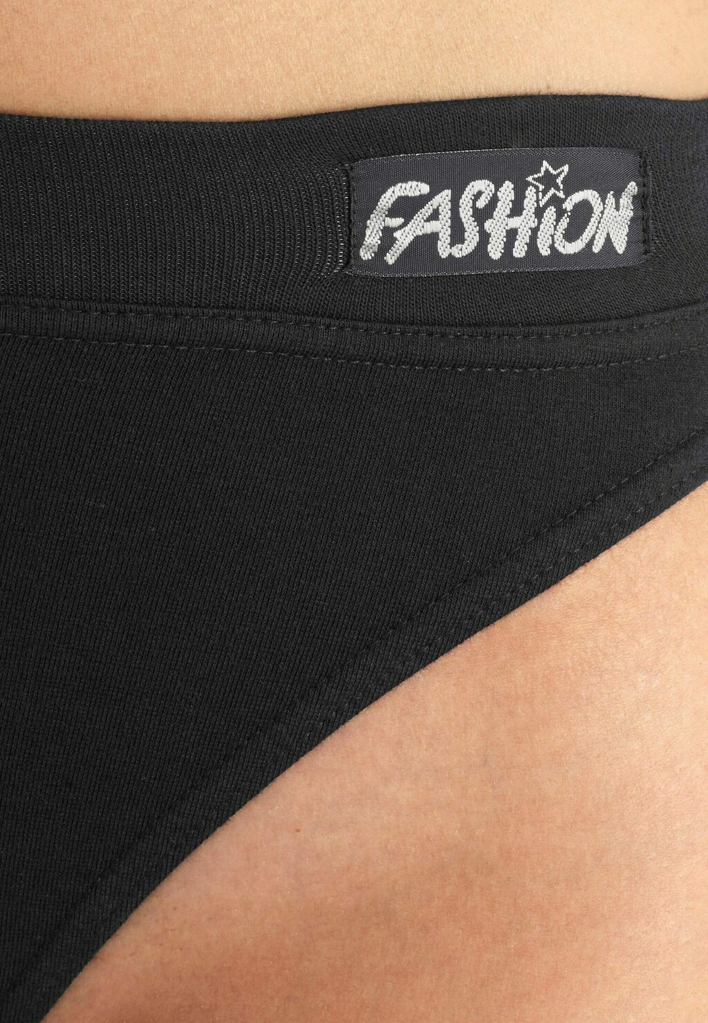 Трусы JAZZ SLIPS 4 PACK LASCANA, черный
Трусы JAZZ SLIPS 4 PACK LASCANA, черный