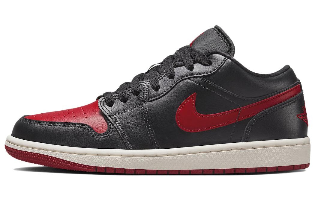 Jordan 1 Low Bred Sail (женщины)
Jordan 1 Low Bred Sail (женщины)