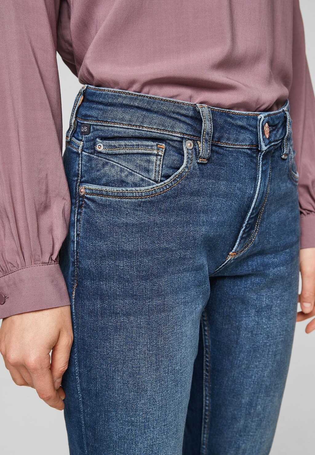 Тканевые брюки QS, темно-синий
Тканевые брюки QS, темно-синий