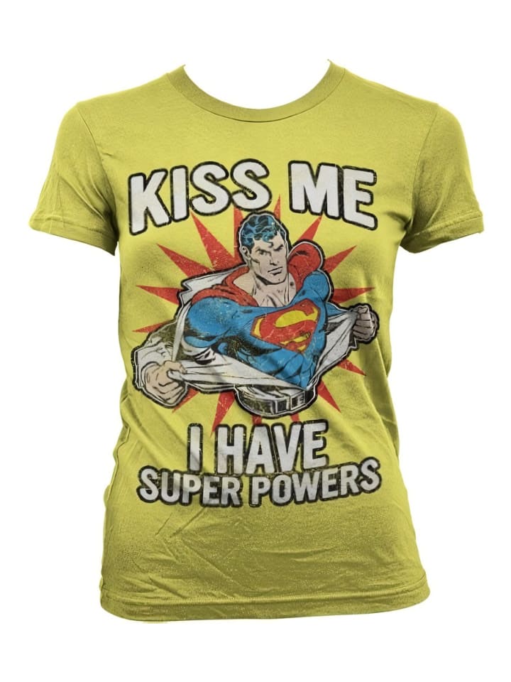 Желтая рубашка Superman
Желтая рубашка Superman