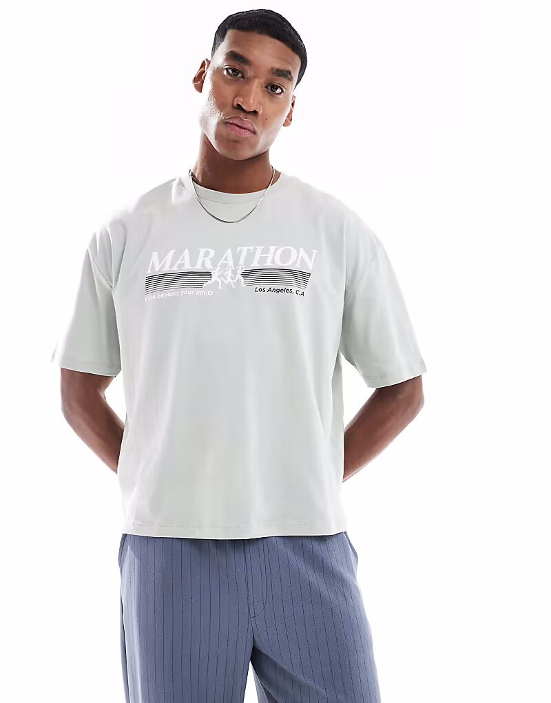 Футболка свободного кроя ASOS DESIGN со спортивным принтом на груди, светло-серого цвета
Футболка свободного кроя ASOS DESIGN со спортивным принтом на груди, светло-серого цвета