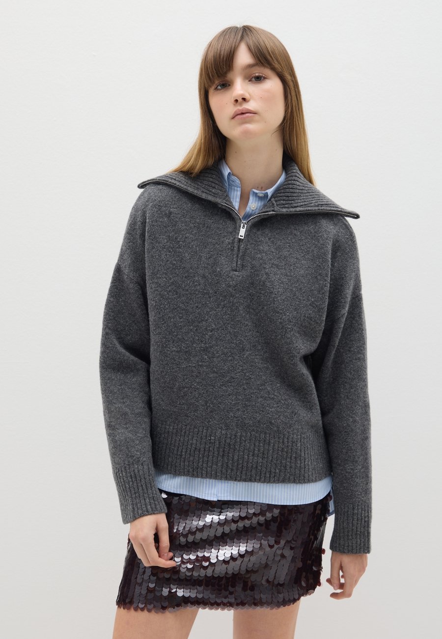 Джемпер B.ANGEL Jumper, Grey
Джемпер B.ANGEL Jumper, Grey