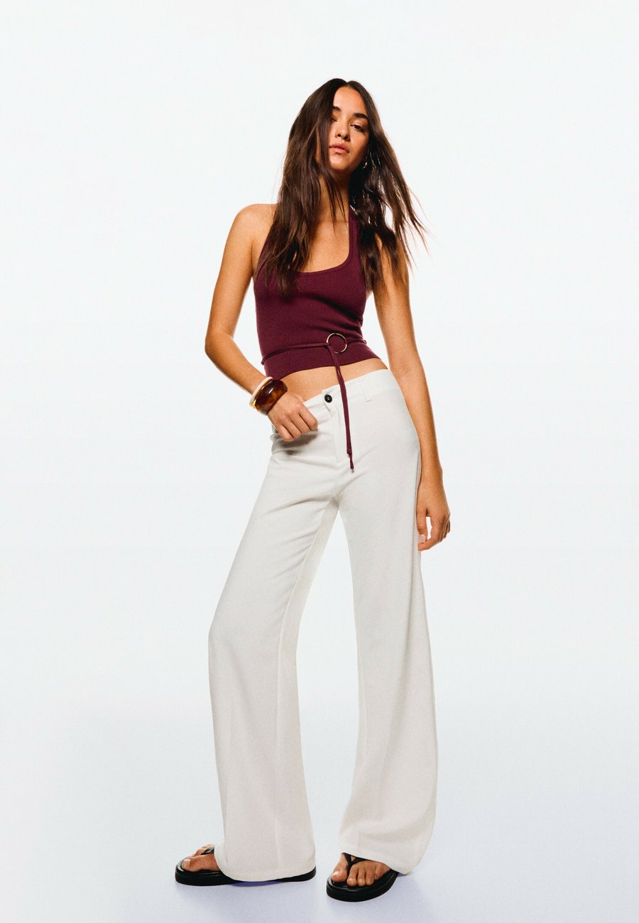 Брюки Bershka WIDE, White
Брюки Bershka WIDE, White