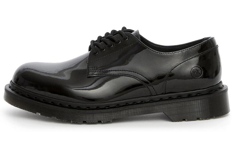 Доктор Мартенс 1461 Фрагмент Холлингборн Dr.Martens
Доктор Мартенс 1461 Фрагмент Холлингборн Dr.Martens