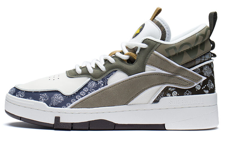 Кроссовки LINING Wave Skateboarding Shoes Men Mid-top Snow White/dark Olive Green/shadow Gray-green, зеленый
Кроссовки LINING Wave Skateboarding Shoes Men Mid-top Snow White/dark Olive Green/shadow Gray-green, зеленый