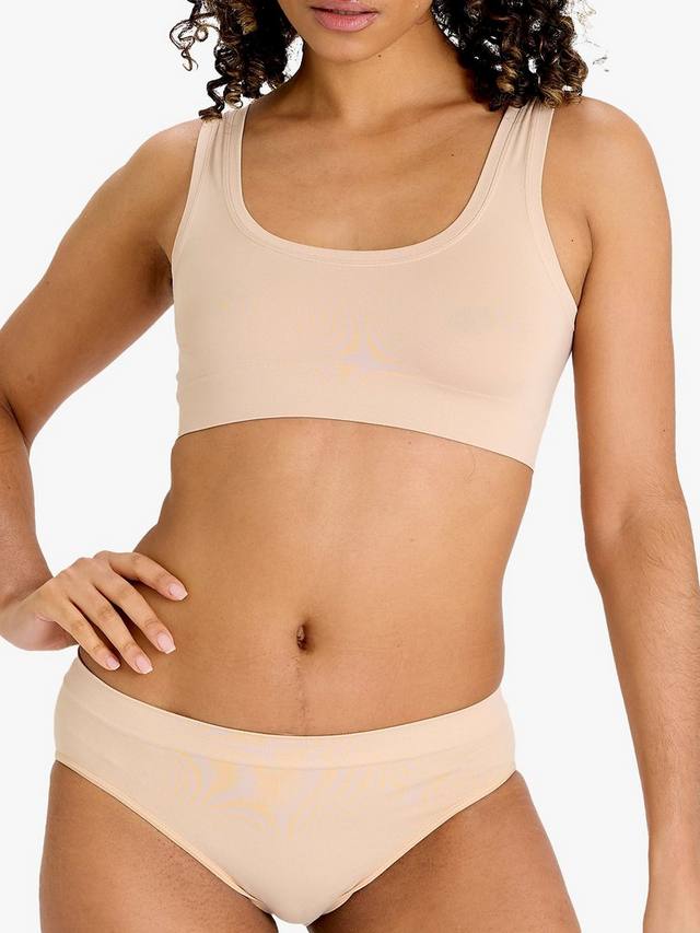 Бюстгальтер-бралетт Soft Skin Heist, Almond
Бюстгальтер-бралетт Soft Skin Heist, Almond