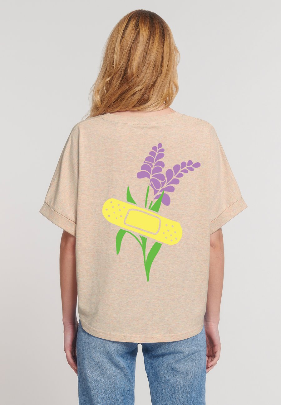 Футболка Mira Paris BANDAGE BACK PRINT ROLLUP TEE OVERSIZED, Mottled Beige
Футболка Mira Paris BANDAGE BACK PRINT ROLLUP TEE OVERSIZED, Mottled Beige