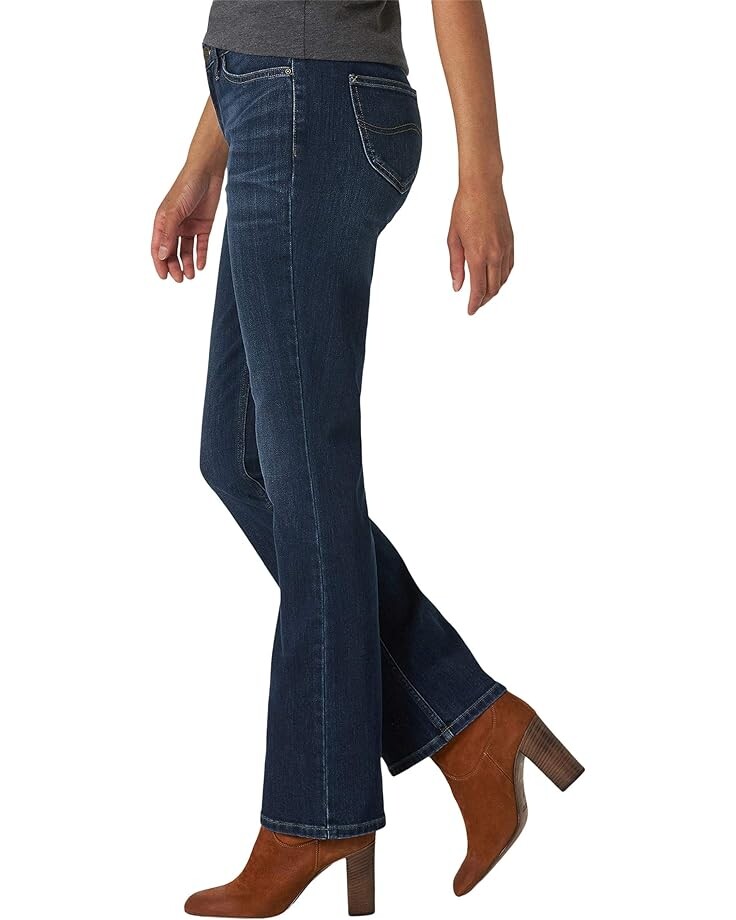 Джинсы Lee Legendary Regular Fit Bootcut Jeans, цвет Compass
Джинсы Lee Legendary Regular Fit Bootcut Jeans, цвет Compass