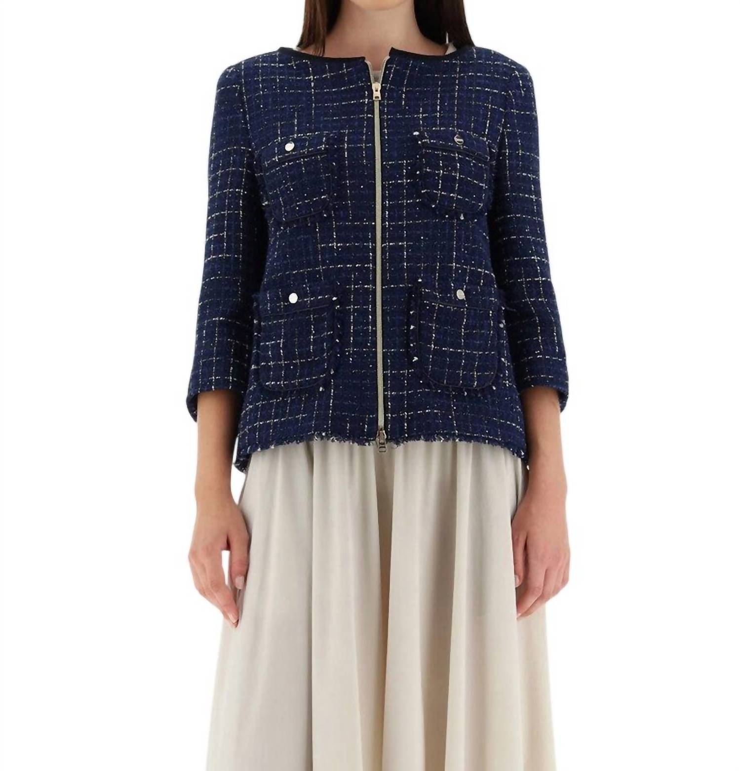 Твидовый пиджак с 4 карманами на молнии в новом синем цвете Herno
Твидовый пиджак с 4 карманами на молнии в новом синем цвете Herno