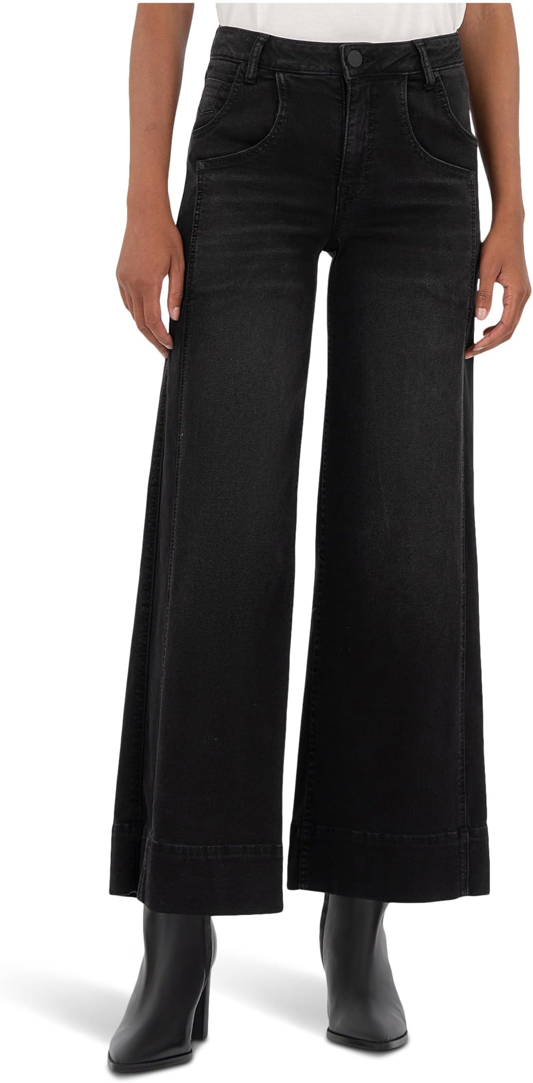 Женские блестящие джинсы Meg с высокой талией, широкими штанинами и двумя карманами спереди KUT from the Kloth, Glittering
Женские блестящие джинсы Meg с высокой талией, широкими штанинами и двумя карманами спереди KUT from the Kloth, Glittering