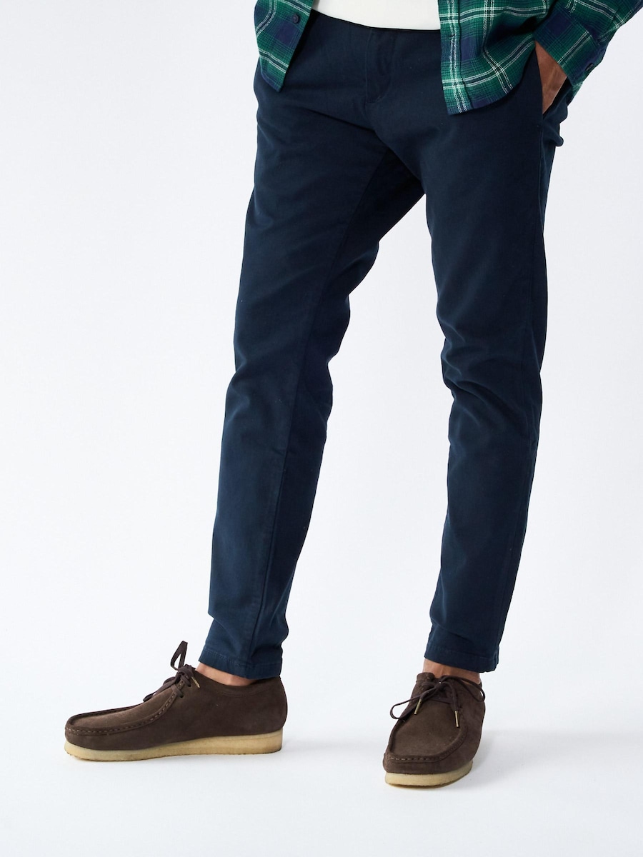Обычные брюки Legends Century, темно-синий
Обычные брюки Legends Century, темно-синий