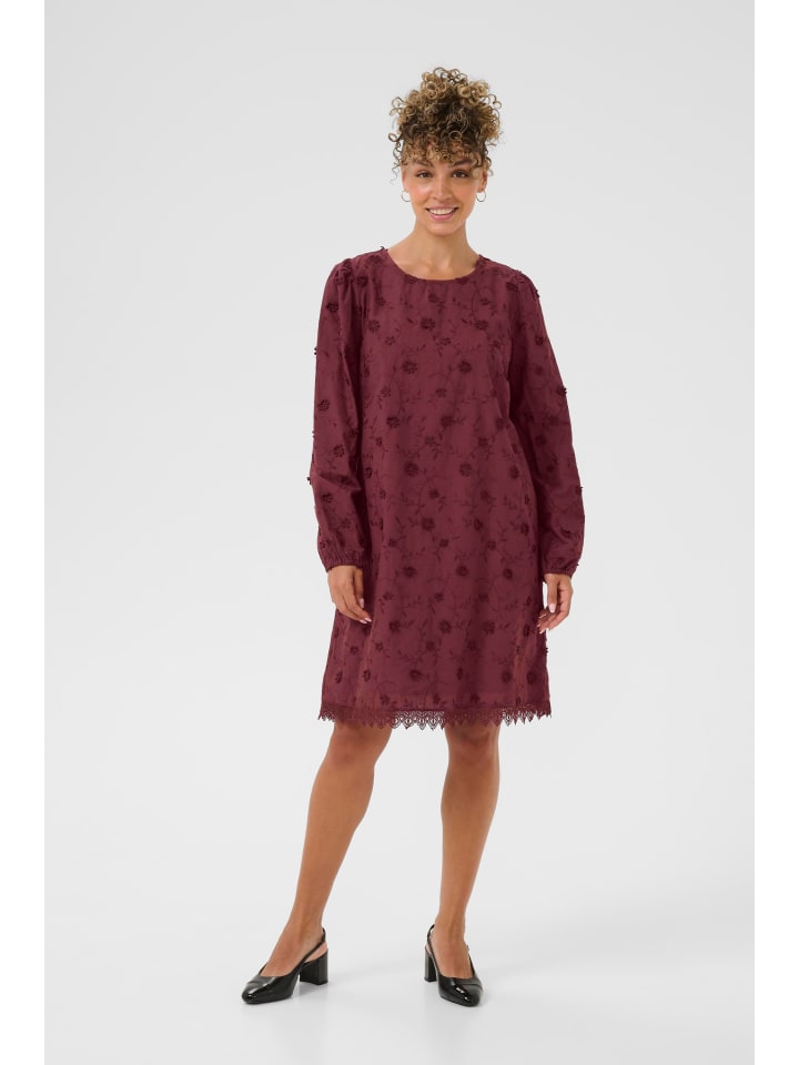 Платье прямого кроя CROlivia цвета Зинфандель Cream
Платье прямого кроя CROlivia цвета Зинфандель Cream