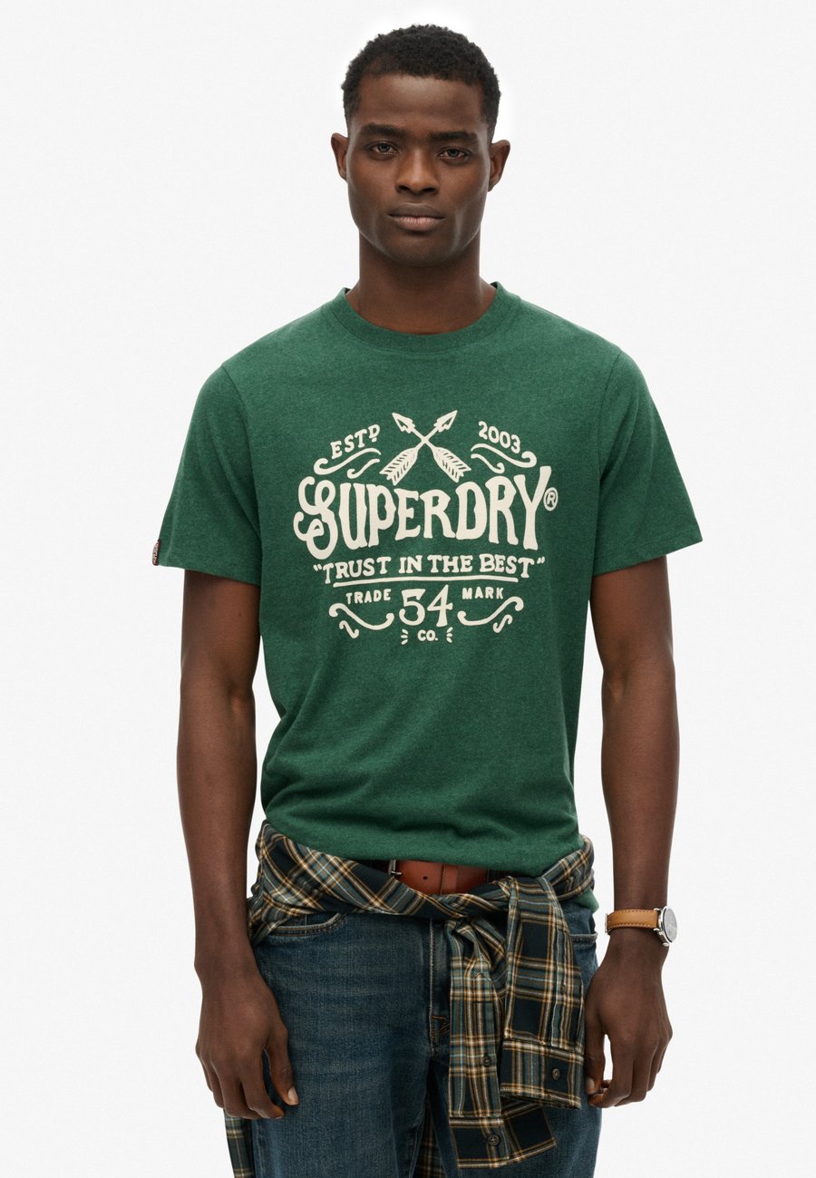 Футболка Superdry & Co OUTDOOR , Pitch Green Marl/Green
Футболка Superdry & Co OUTDOOR , Pitch Green Marl/Green