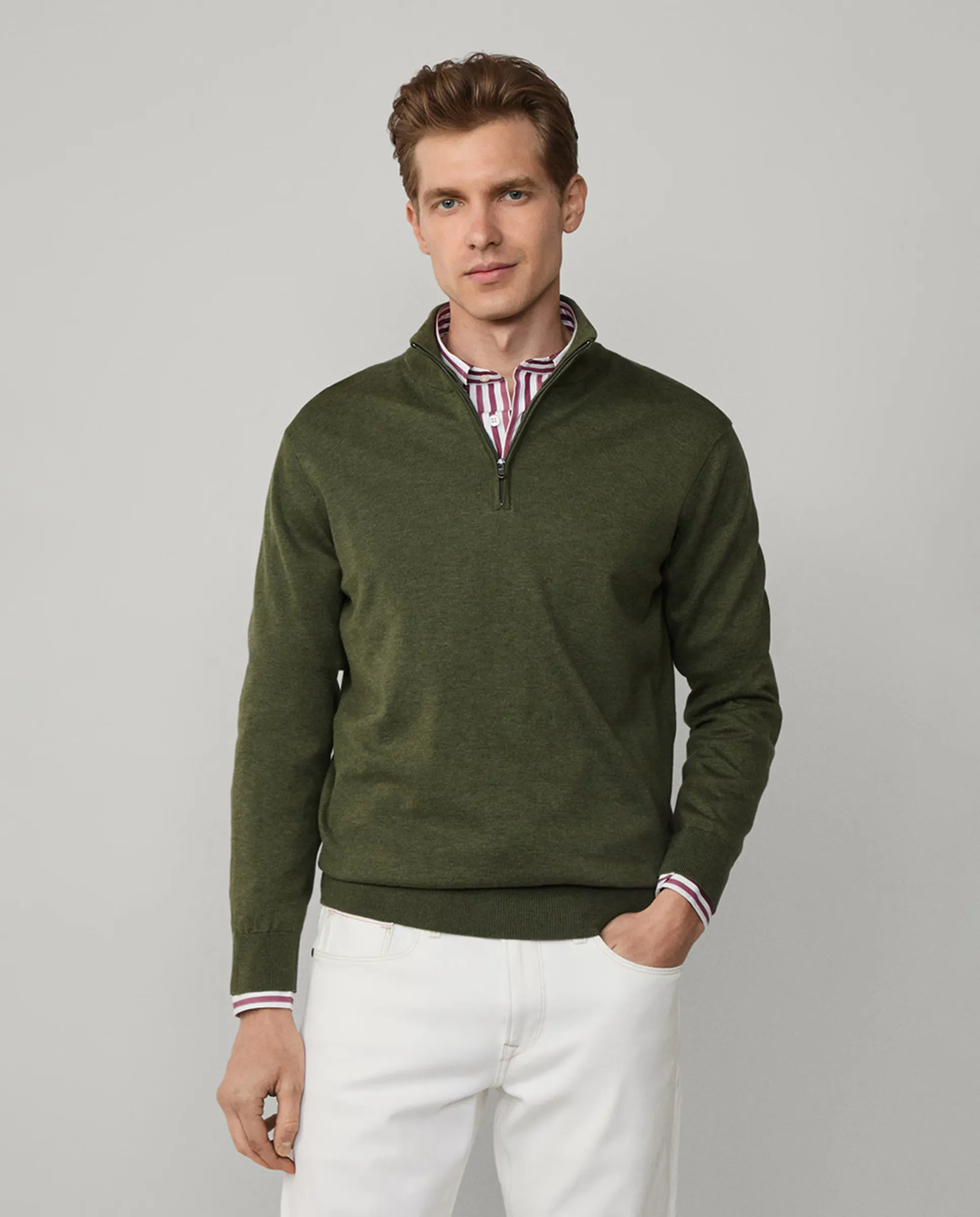 Мужской джемпер с полумолнией Façonnable, темно-зеленый
Мужской джемпер с полумолнией Façonnable, темно-зеленый