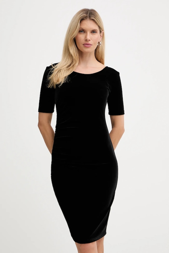 Бархатное платье Armani Exchange, черный
Бархатное платье Armani Exchange, черный