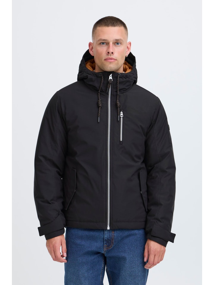 Зимнее пальто BHLetox черного цвета BLEND
Зимнее пальто BHLetox черного цвета BLEND