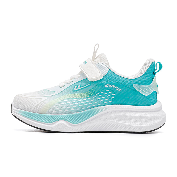 Противоскользящие дышащие кроссовки для бега для детей WARRIOR, зеленый/белый
Противоскользящие дышащие кроссовки для бега для детей WARRIOR, зеленый/белый