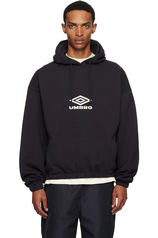 Оверсайз худи с логотипом OG Umbro, черный
Оверсайз худи с логотипом OG Umbro, черный