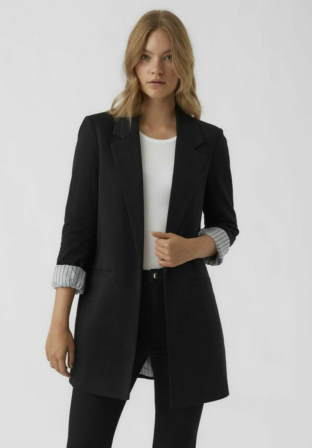 Блейзер JERSEY LONG EXC Vero Moda, цвет black
Блейзер JERSEY LONG EXC Vero Moda, цвет black