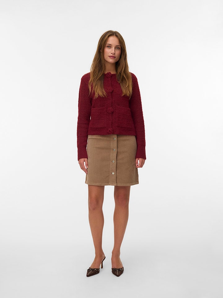 Vero Moda Вельветовая юбка бежевого цвета
Vero Moda Вельветовая юбка бежевого цвета