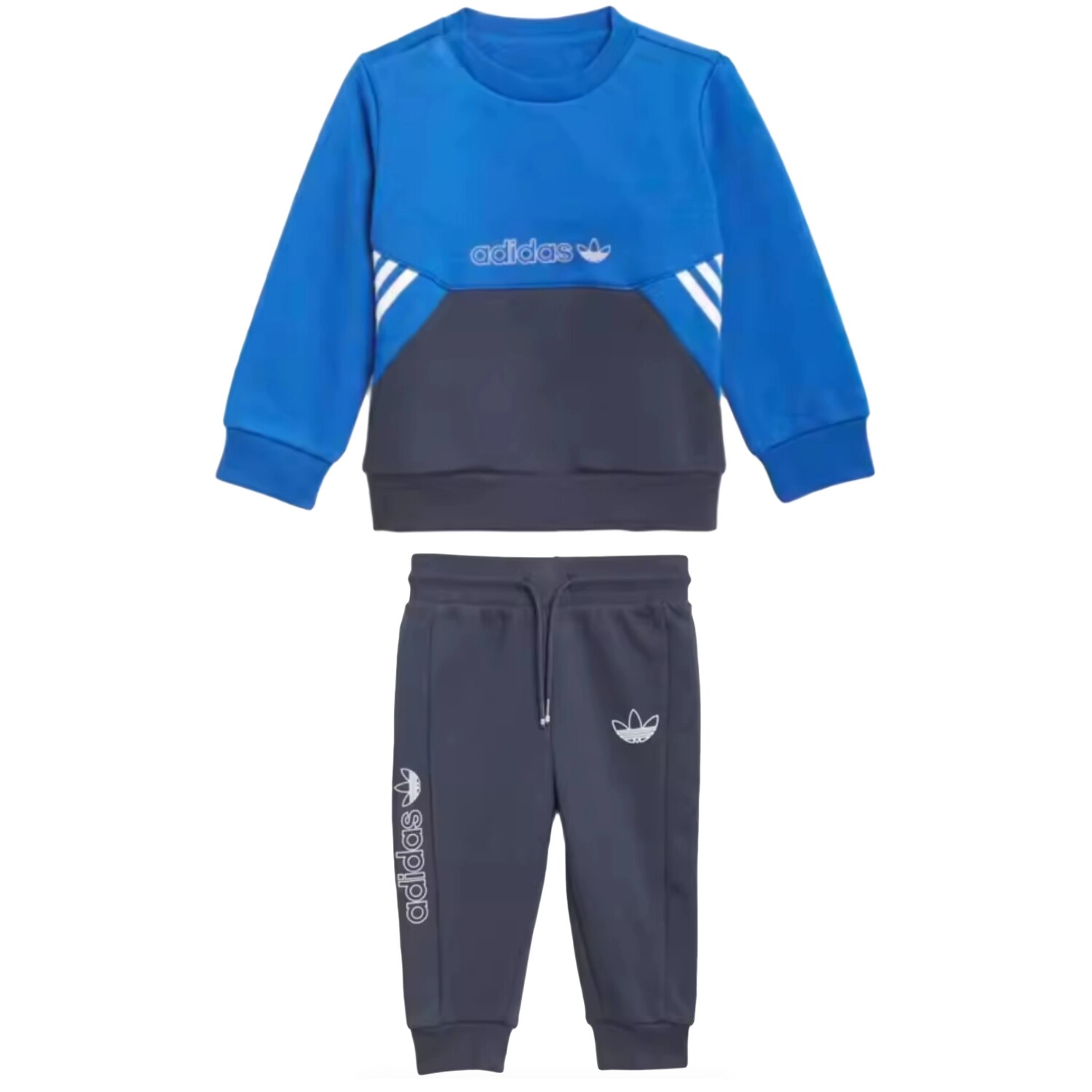 Спортивный костюм Adidas, синий
Спортивный костюм Adidas, синий