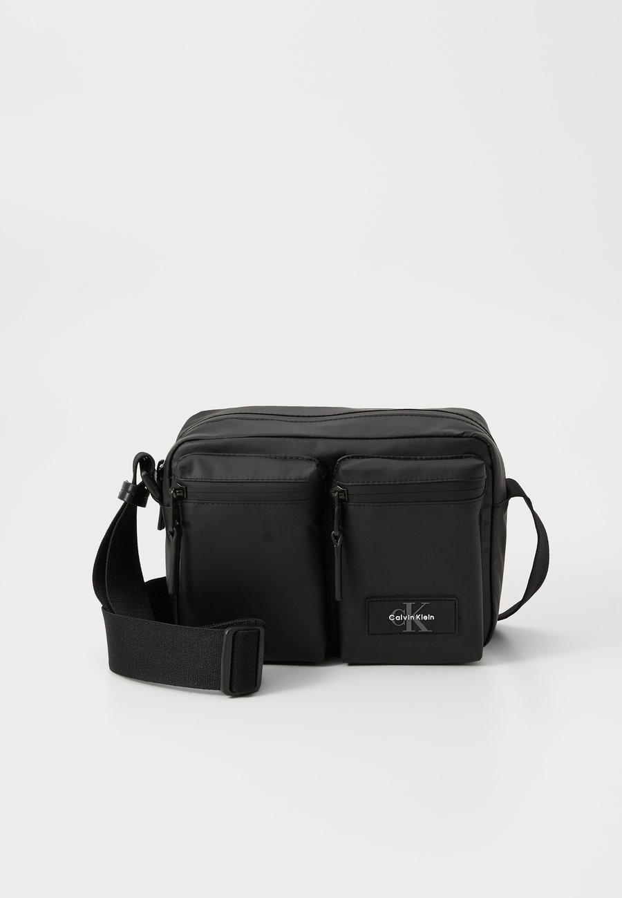 Сумка кросс-боди Calvin Klein TECH UTILITY RUBBER, Black
Сумка кросс-боди Calvin Klein TECH UTILITY RUBBER, Black