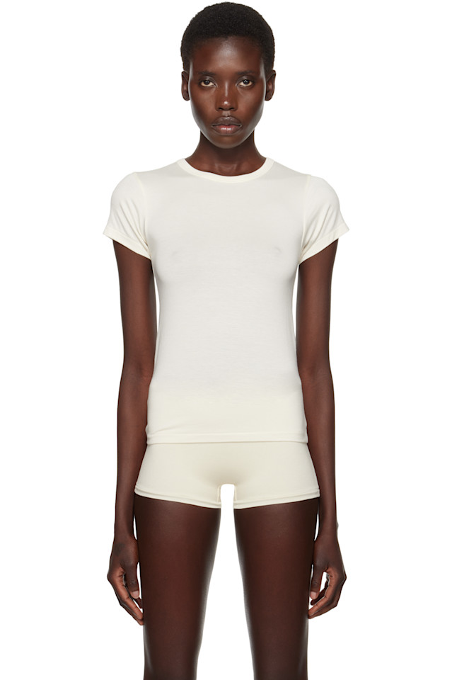 Облегающая футболка с круглым вырезом и коротким рукавом Éterne, цвет cream
Облегающая футболка с круглым вырезом и коротким рукавом Éterne, цвет cream