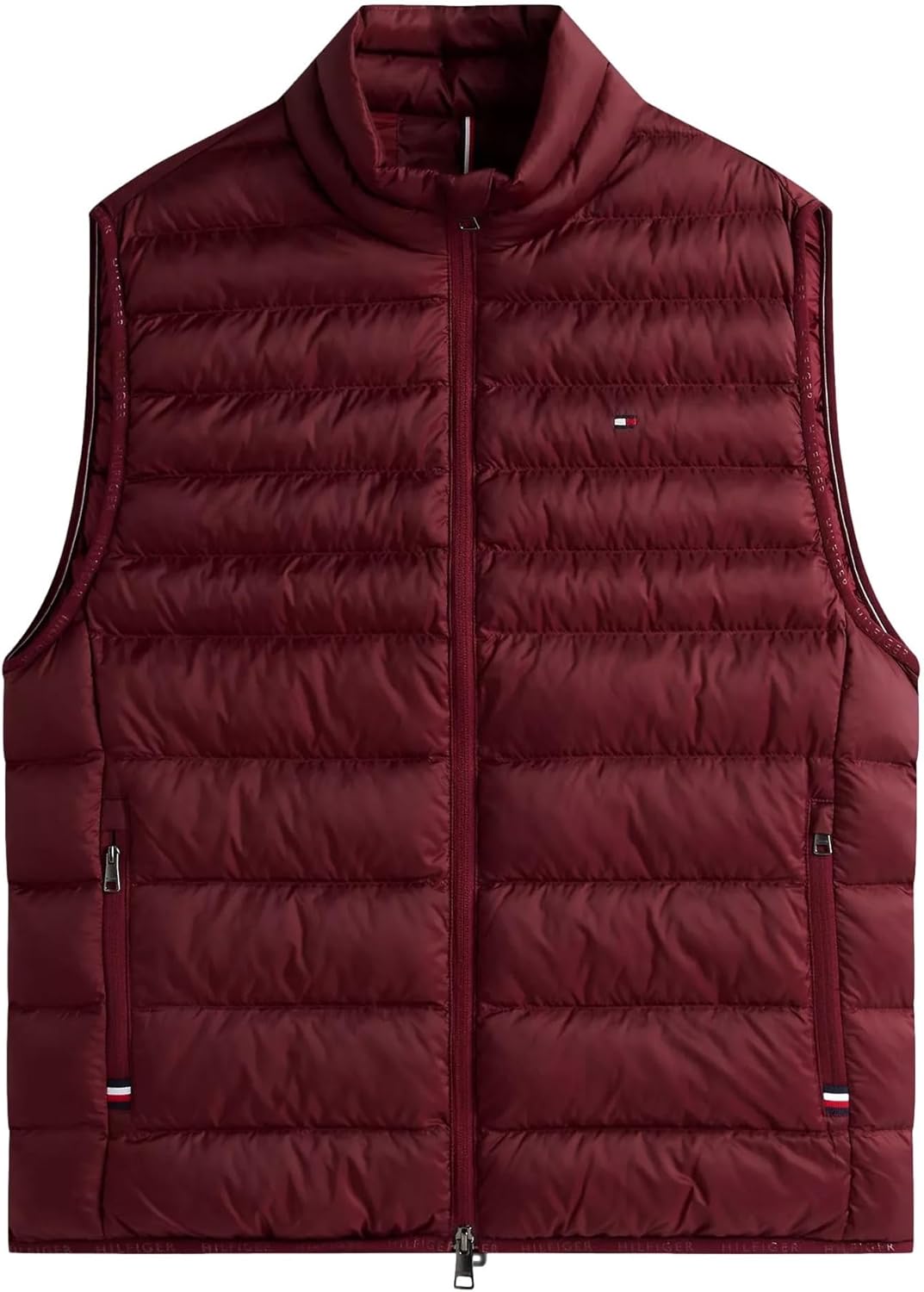 Мужские стеганые жилеты TOMMY HILFIGER из коллекции 2025 года, New Rouge.
Мужские стеганые жилеты TOMMY HILFIGER из коллекции 2025 года, New Rouge.