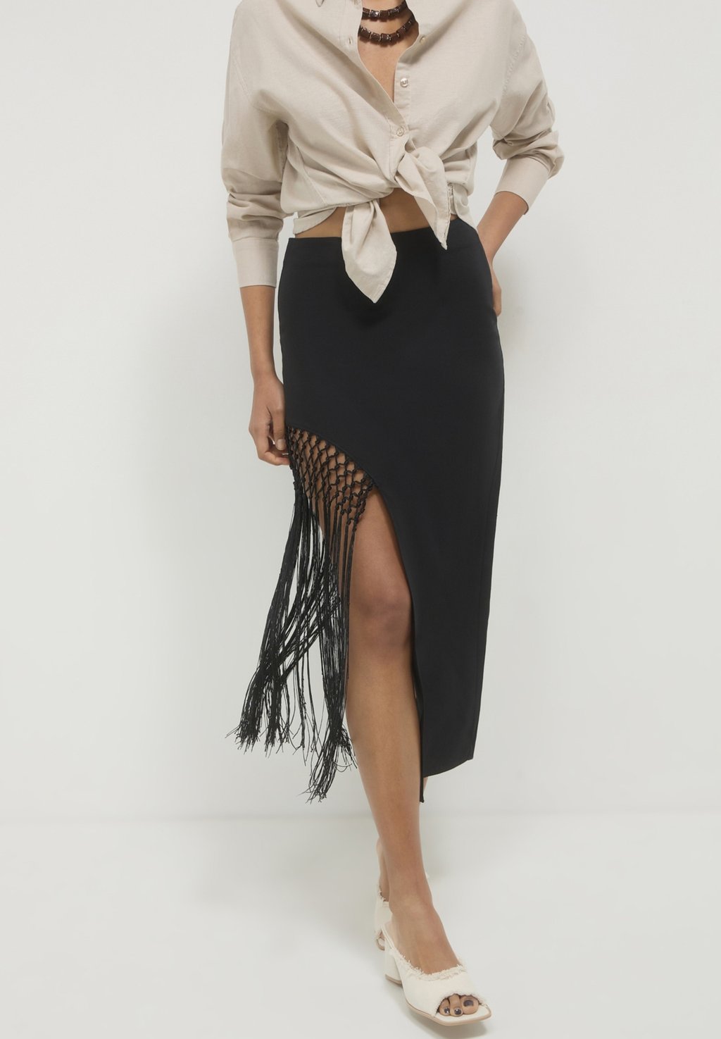 Юбка-карандаш LUNGA SPACCO FRANGE Calliope, черный
Юбка-карандаш LUNGA SPACCO FRANGE Calliope, черный