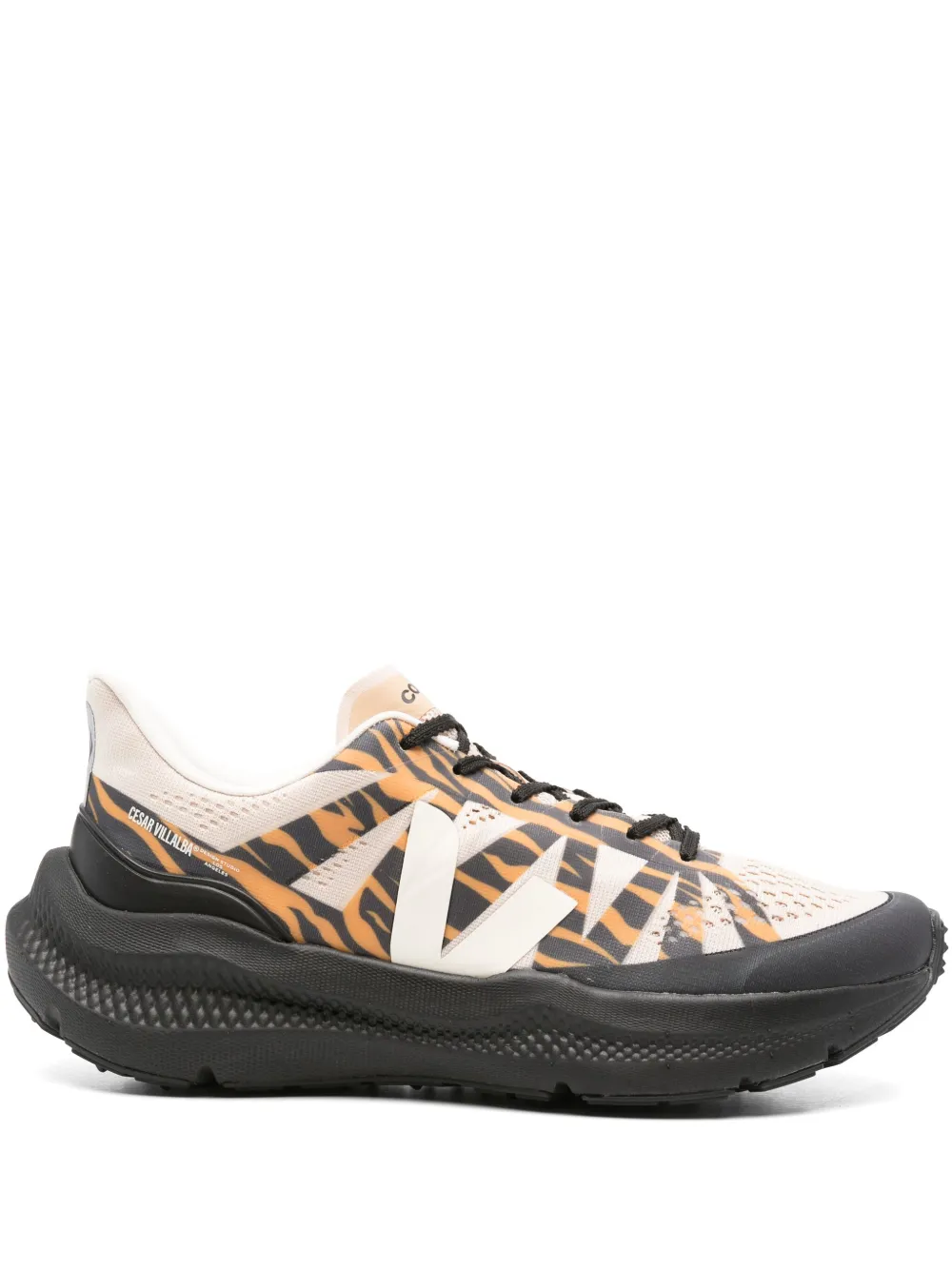 Кроссовки Condor 3 из коллаборации с Cesar Villalba VEJA, нейтральный
Кроссовки Condor 3 из коллаборации с Cesar Villalba VEJA, нейтральный