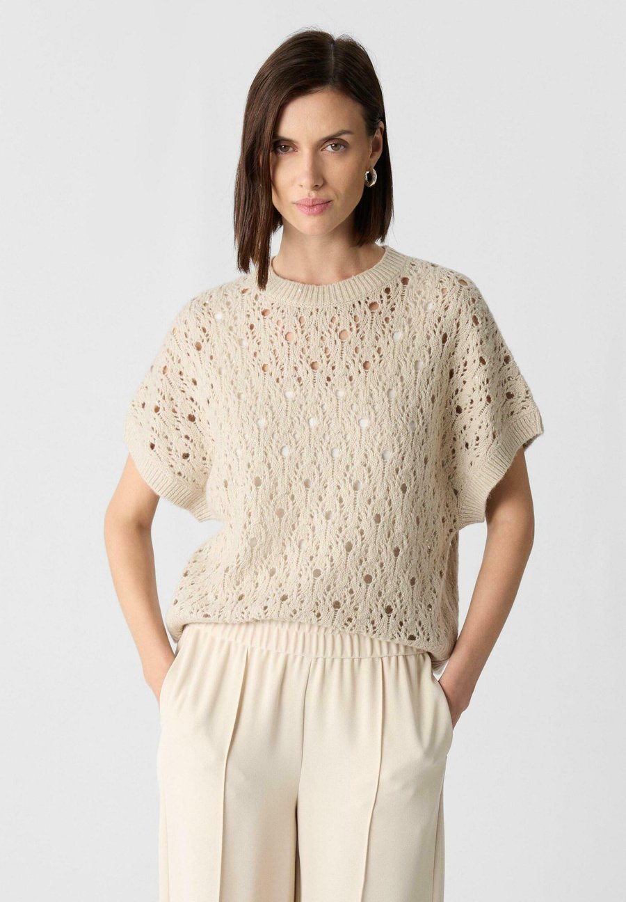 Футболка comma Print T-shirt, Beige
Футболка comma Print T-shirt, Beige