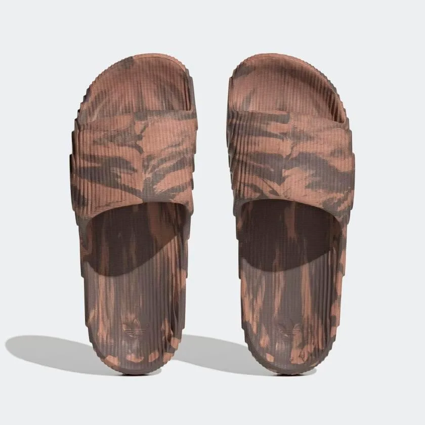 Мужские слайды Adidas Adilette 22, черный
Мужские слайды Adidas Adilette 22, черный