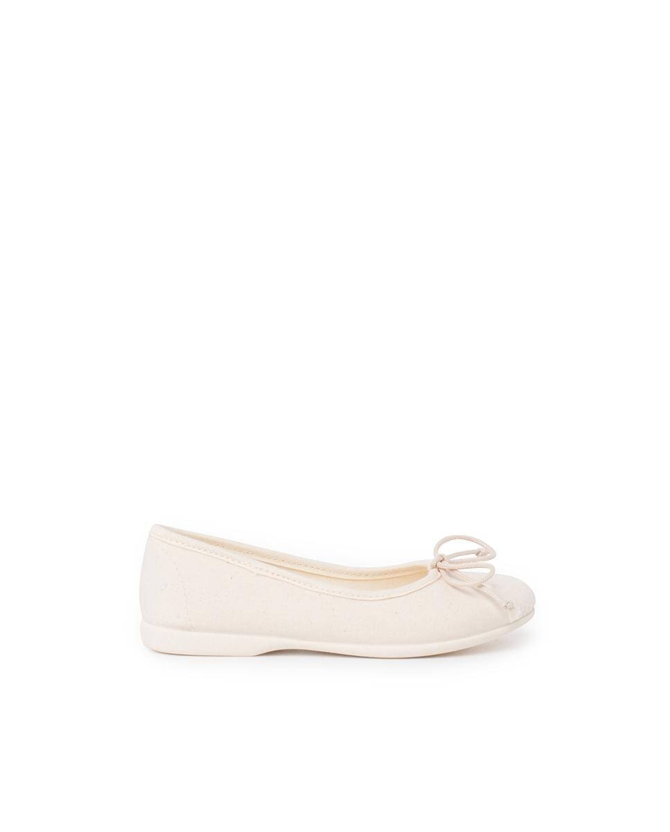 Тканевые балетки для девочек классического фасона Pisamonas
Тканевые балетки для девочек классического фасона Pisamonas