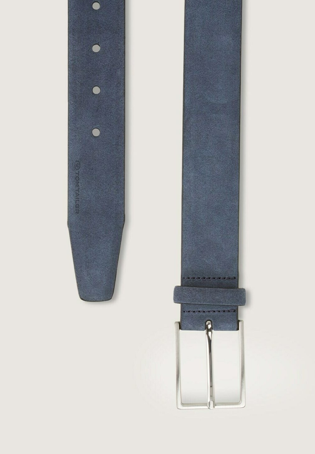 Ремень KLASSISCHER MIT RECHTECKIGER SCHNALLE TOM TAILOR, синий
Ремень KLASSISCHER MIT RECHTECKIGER SCHNALLE TOM TAILOR, синий