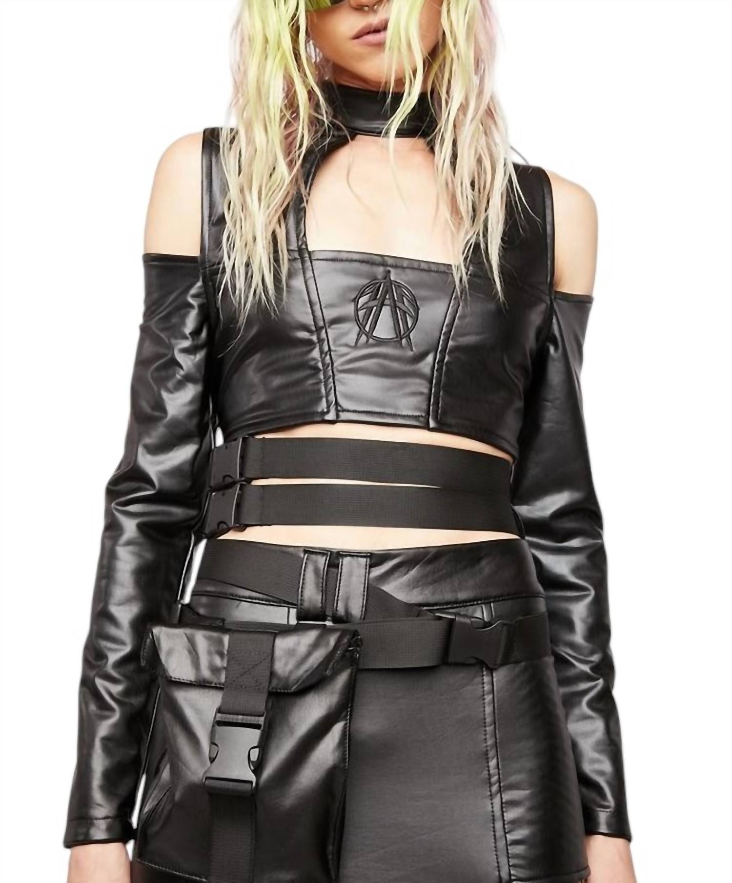 Топ Underworld в черном цвете FAN ALL FLAMES
Топ Underworld в черном цвете FAN ALL FLAMES