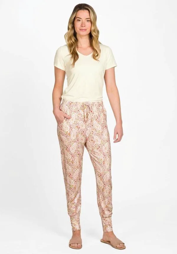 Игрушечная однотонная базовая футболка с коротким рукавом Pip Studio, Off White, Белый, Игрушечная однотонная базовая футболка с коротким рукавом Pip Studio, Off White
Игрушечная однотонная базовая футболка с коротким рукавом Pip Studio, Off White, Белый, Игрушечная однотонная базовая футболка с коротким рукавом Pip Studio, Off White