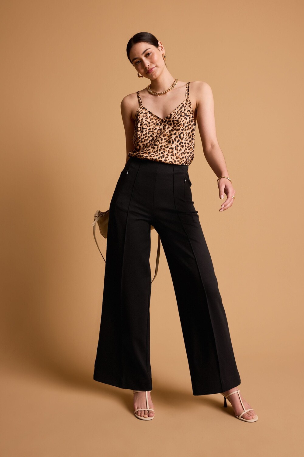 Широкие брюки понте, сшитые на заказ Next, черный
Широкие брюки понте, сшитые на заказ Next, черный