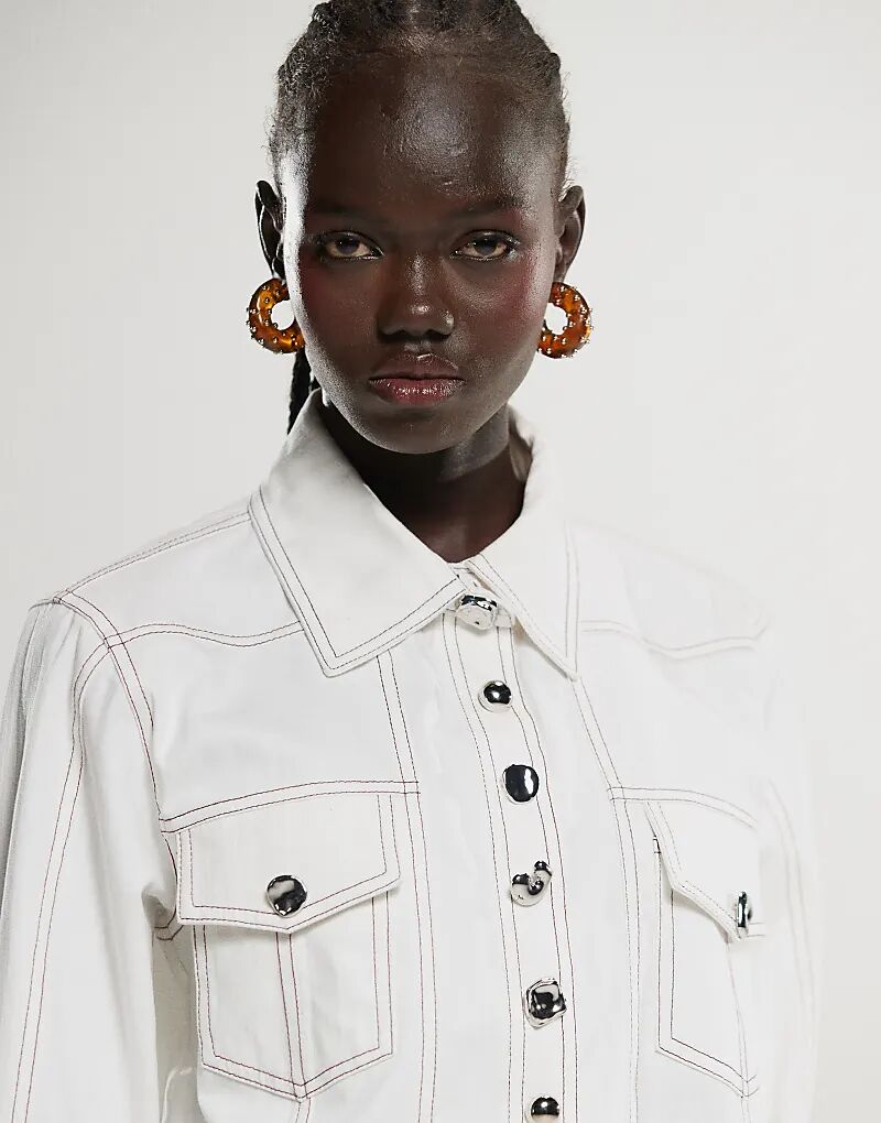 Рубашка Ghospell с контрастной строчкой цвета слоновой кости
Рубашка Ghospell с контрастной строчкой цвета слоновой кости