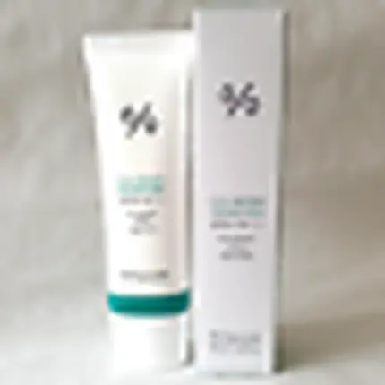 Cica Regen Vegan Солнцезащитный крем Spf50+ Pa++++ 50 мл, Dr. Ceuracle
Cica Regen Vegan Солнцезащитный крем Spf50+ Pa++++ 50 мл, Dr. Ceuracle