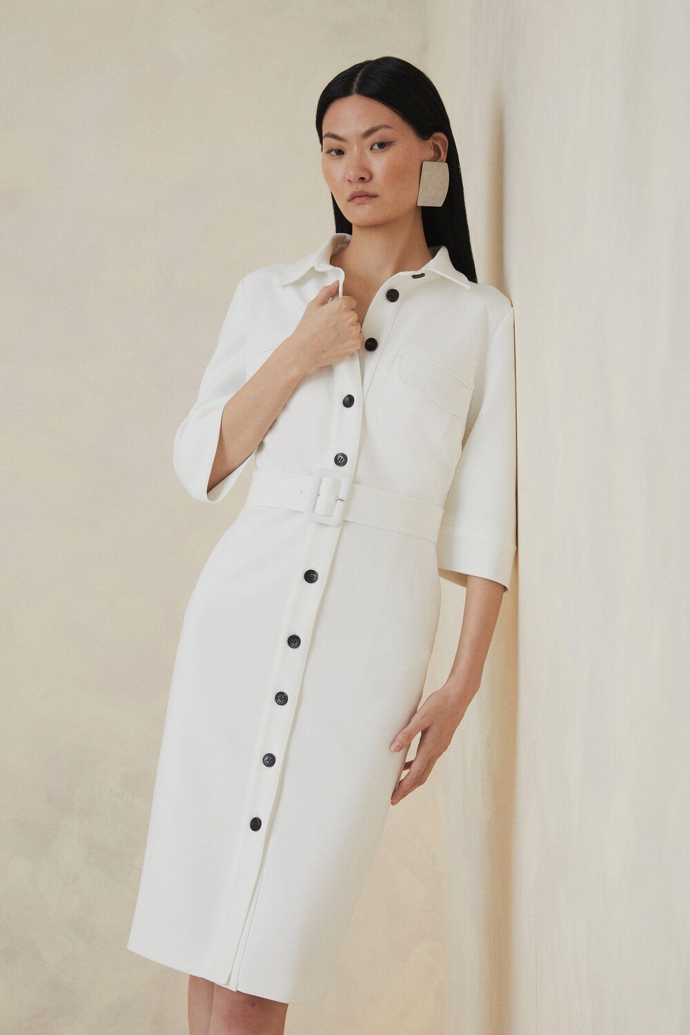 Компактное эластичное платье миди с поясом Petite The Founder Karen Millen, белый
Компактное эластичное платье миди с поясом Petite The Founder Karen Millen, белый