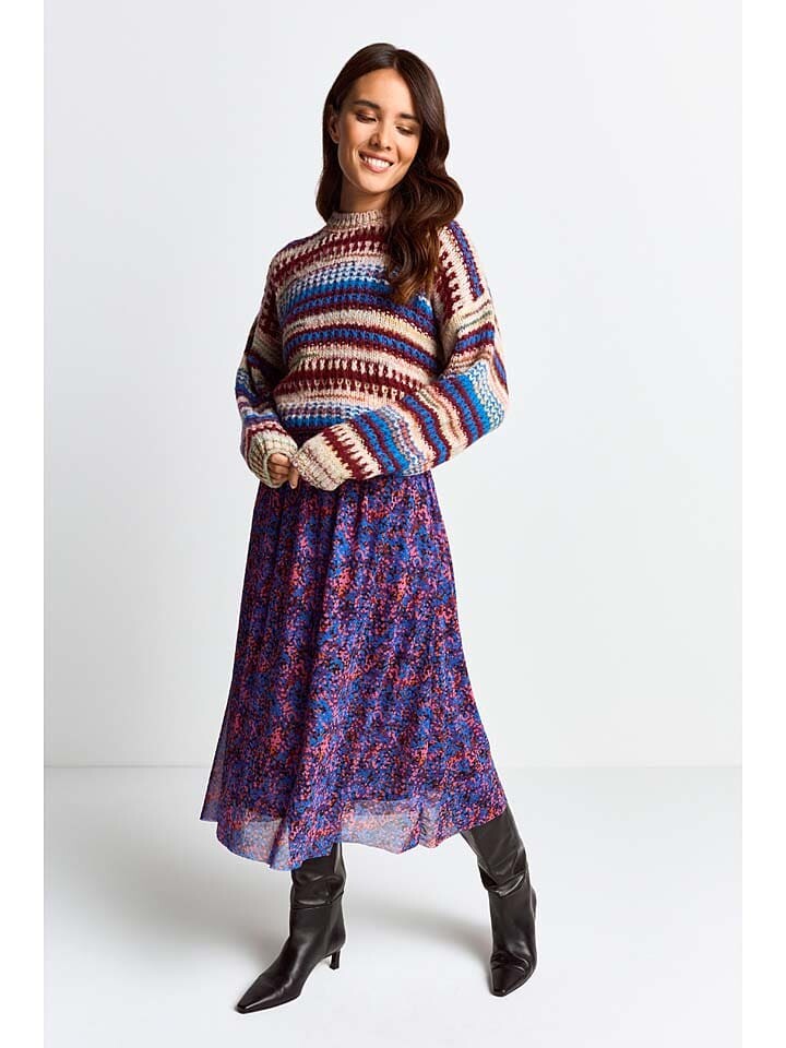 Пуловер Rich & Royal Pullover, цвет Beige/Blau/Bordeaux
Пуловер Rich & Royal Pullover, цвет Beige/Blau/Bordeaux