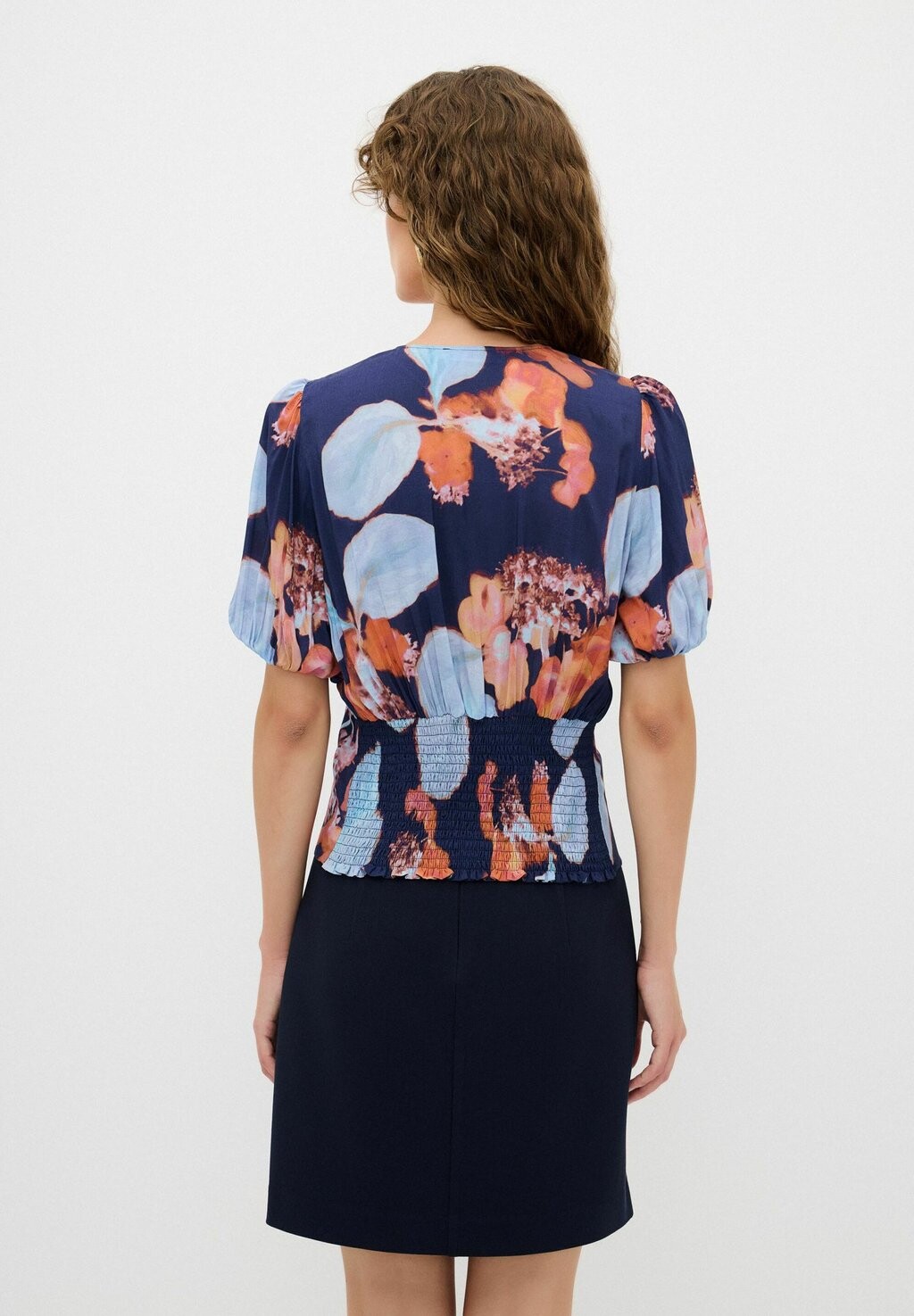 Блуза adL, темно-синий
Блуза adL, темно-синий