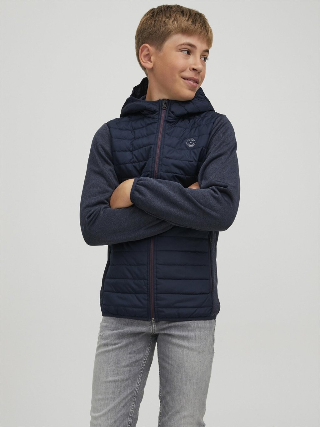 Легкая куртка JJEMULTI QUILTED JACKET Jack & Jones Junior, цвет navy blazer
Легкая куртка JJEMULTI QUILTED JACKET Jack & Jones Junior, цвет navy blazer